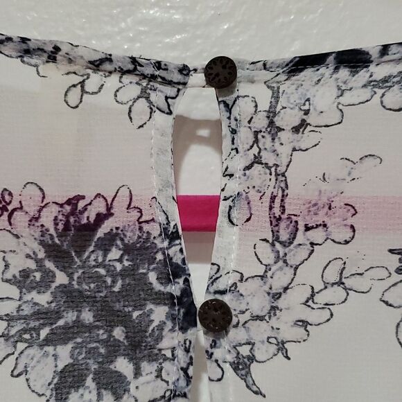 Free People Romper with Button Down Back and Long Sheer Sleeves Size S - Picture 8 of 16